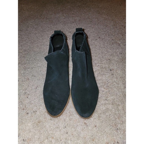 Marc Fisher Wilde Ankle Booties size 8 1/2 M Black Suede Block Heel - Picture 1 of 7